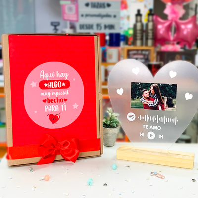 Cuadro acrilico personalizado corazón - MS Regalos Personalizados Lima Peru