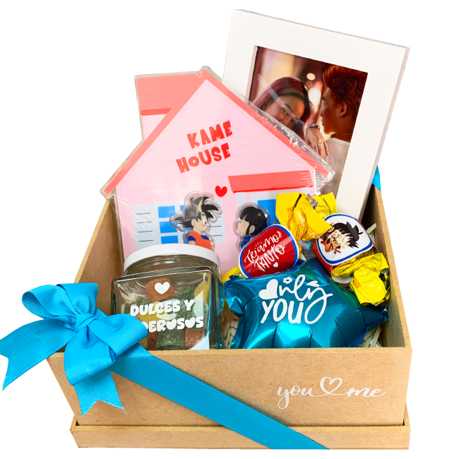 MS Regalos Personalizados | Gift Box | Goku y Milk | My Sign Lima Peru